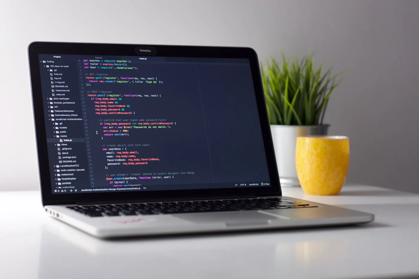 Gráficos de rendimiento y evaluación de modelos de IA en pantalla de análisis